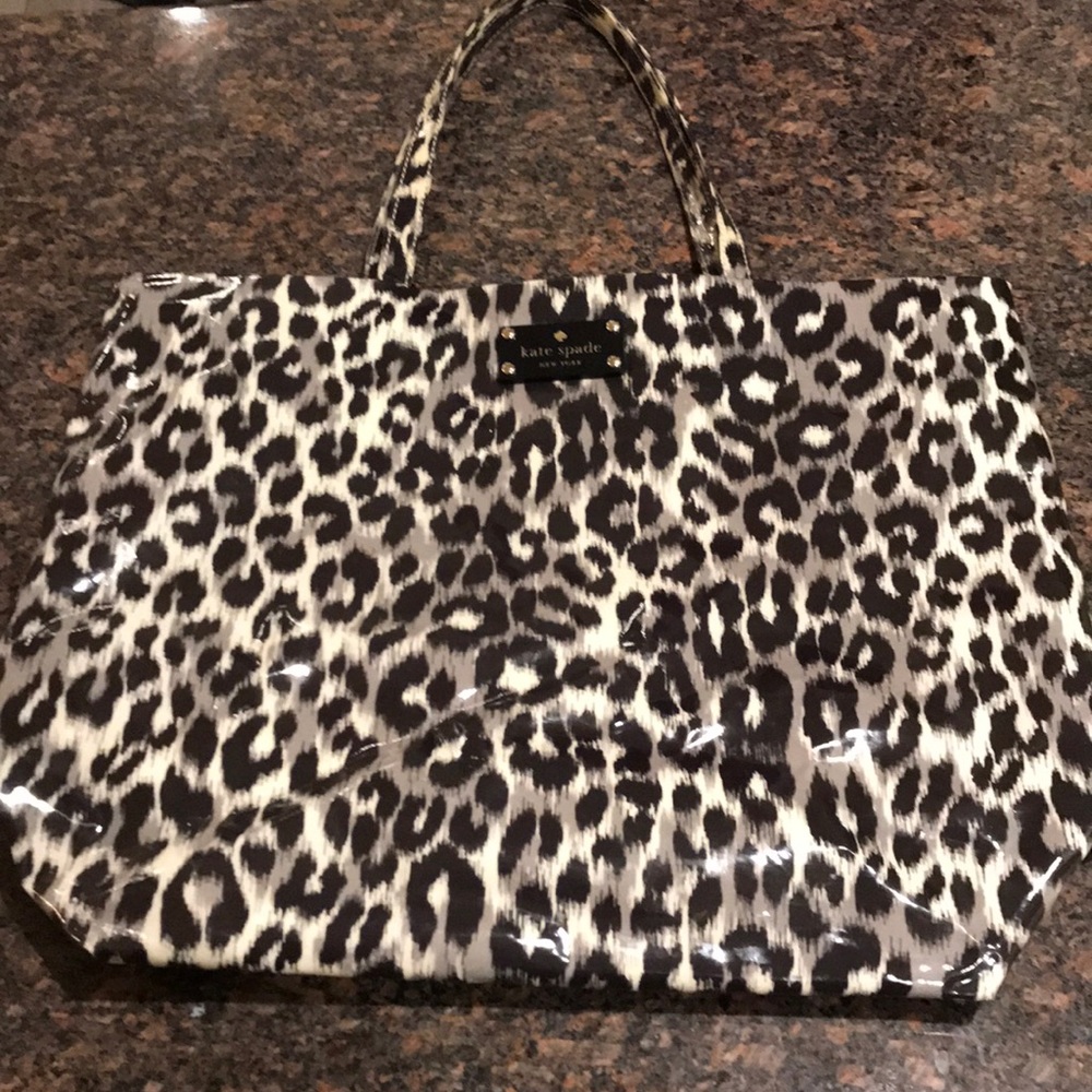 CCO SALE✨✨Kate Spade leopard print tote